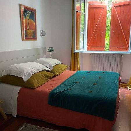 Appartement En Rez De Jardin 씨부르 외부 사진