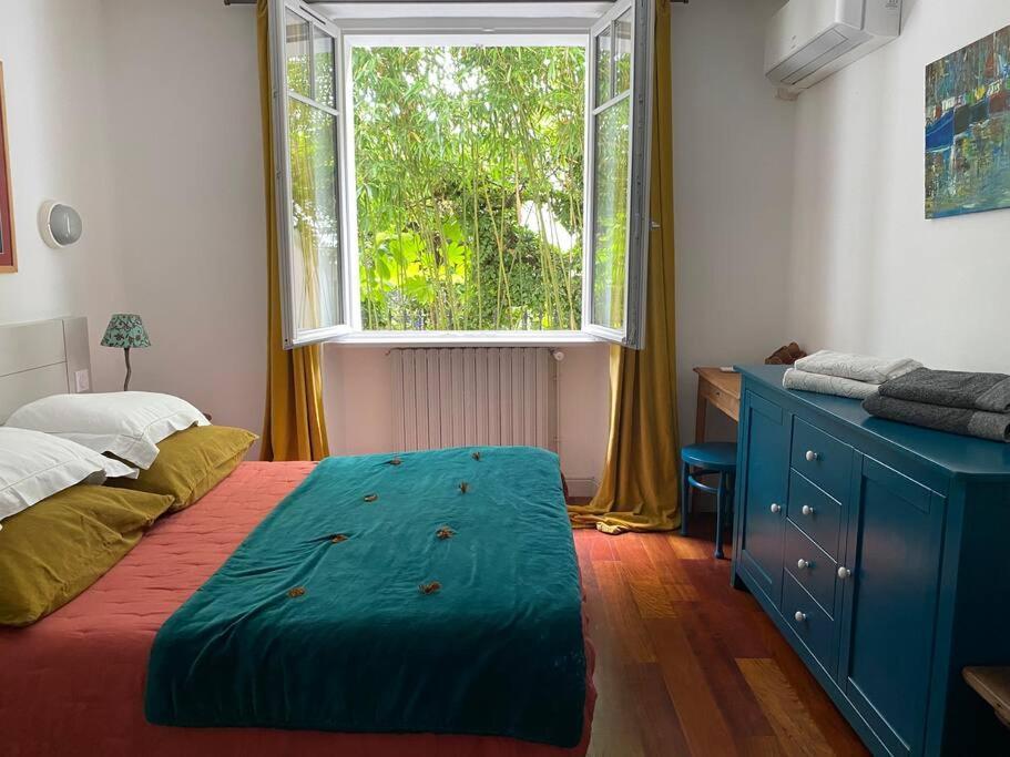 Appartement En Rez De Jardin 씨부르 외부 사진